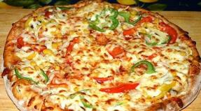 Salsa per pizza semplice e deliziosa