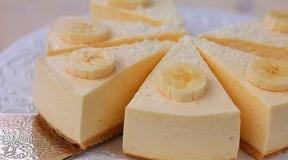 Metodi per preparare la cheesecake alla banana con ricotta Per preparare la crema è necessario